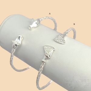 (2-0651) 925 Sterling Silver - 2.5mm Carved Bangle - 2.5"