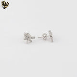 (2-3097) Plata de ley 925 - Aretes con circonitas en forma de pez. 
