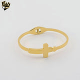 (MBRA-19-T) Stainless Steel - 3mm Plain Cross Bangle.