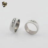 (4-0078) Acero inoxidable - Anillo para hombre con circonitas talladas.