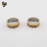 (4-0078) Acero inoxidable - Anillo para hombre con circonitas talladas.