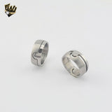 (4-0078) Acero inoxidable - Anillo para hombre con circonitas talladas.