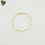 (1-0785-1) Gold Laminate -  Flower Paper Clip Link Bracelet - 7" - BGF