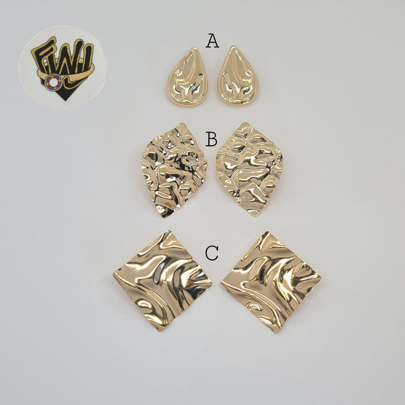 (1-1218-3) Gold Laminate - Wavy Stud Earrings - BGF