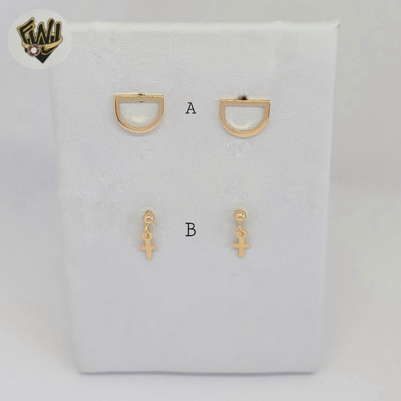 (1-1162-4) Gold Laminate - Stud Earrings - BGF