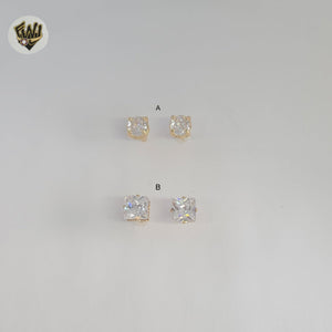 (1-1092) Gold Laminate - Zircon Stud Earrings - BGF