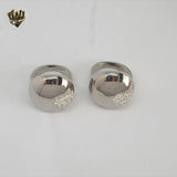 (4-0078) Acero inoxidable - Anillo para hombre con circonitas talladas.