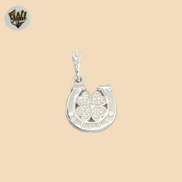 (2-1215) 925 Sterling Silver - Zircon Four Leaf Pendant.
