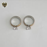 (4-0078) Acero inoxidable - Anillo para hombre con circonitas talladas.