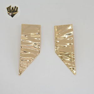 (1-1200) Gold Laminate - Alternative Chunky Earrings - BGF