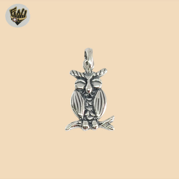(2-1497) 925 Sterling Silver -  Owl Pendant.