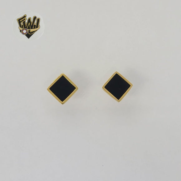 (4-2233) Stainless Steel - Square Stud Earrings.