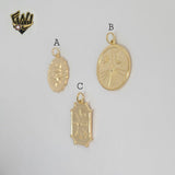 (1-2418) Gold Laminate - Chunky Medal Pendants - BGF