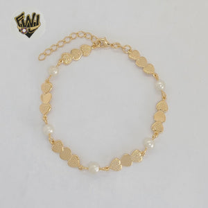 (1-0768) Gold Laminate - 5mm Heart and Pearls Link Bracelet - 6.5" - BGF