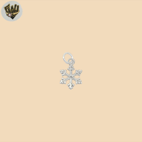 (2-1330) 925 Sterling Silver - Snowflake Pendant.