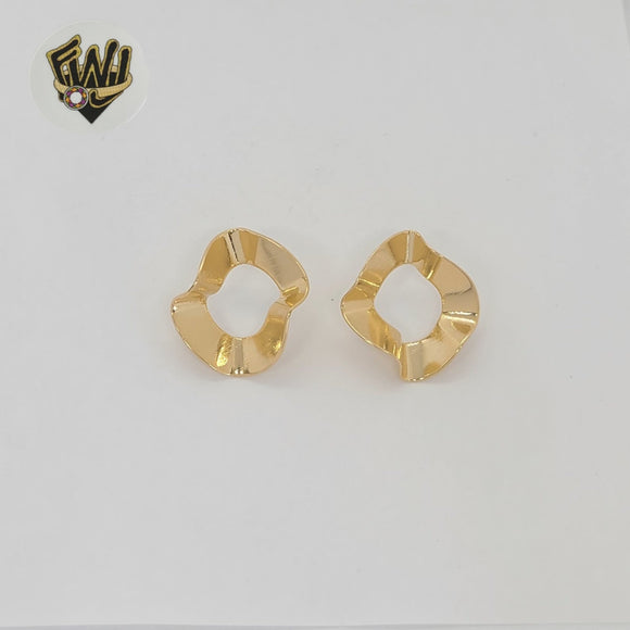 (1-1185) Gold Laminate - Stud Earrings - BGF