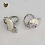 (4-0078) Acero inoxidable - Anillo para hombre con circonitas talladas.