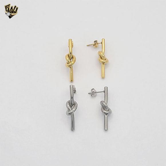 (4-2118) Stainless Steel - Knot Stud Earrings.