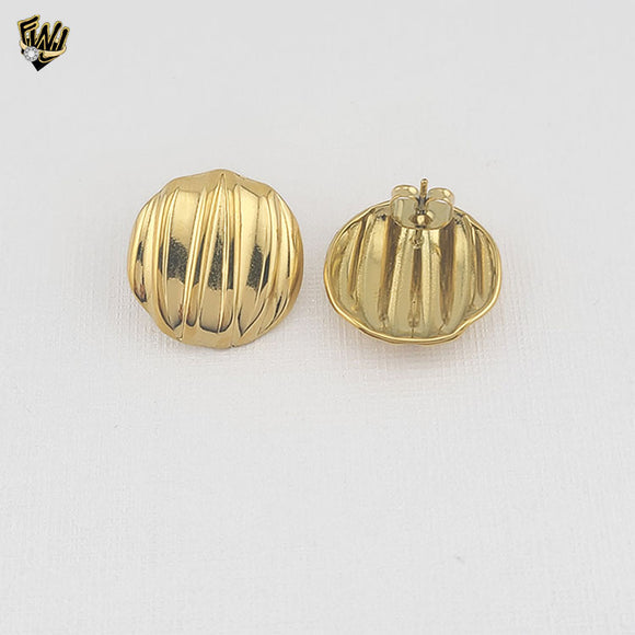 (4-2184) Stainless Steel - Round Stud Earrings.