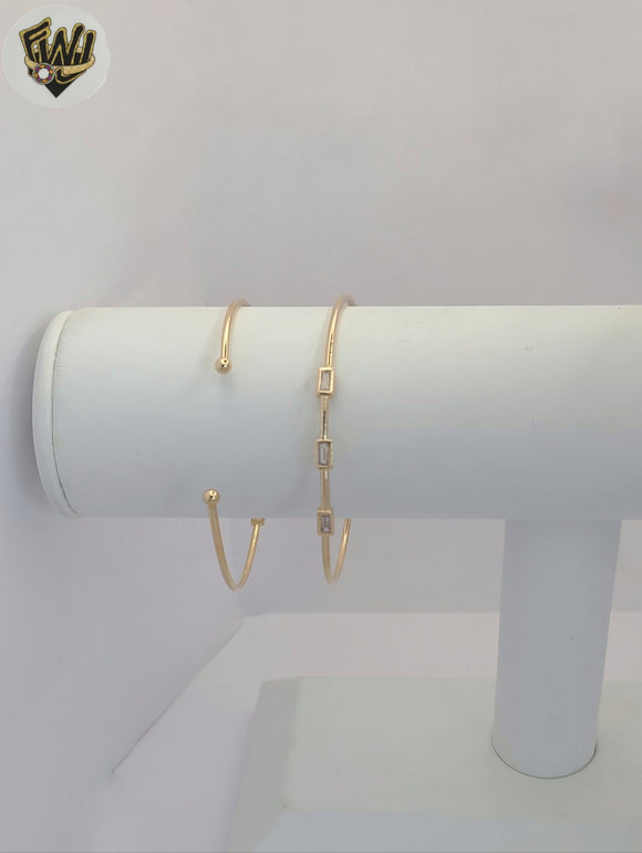 (1-4083) Gold Laminate - 1.5mm Open Bangle - BGF