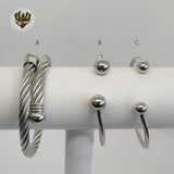 (4-5064) Stainless Steel - Open Bangle with Balls. - Fantasy World Jewelry