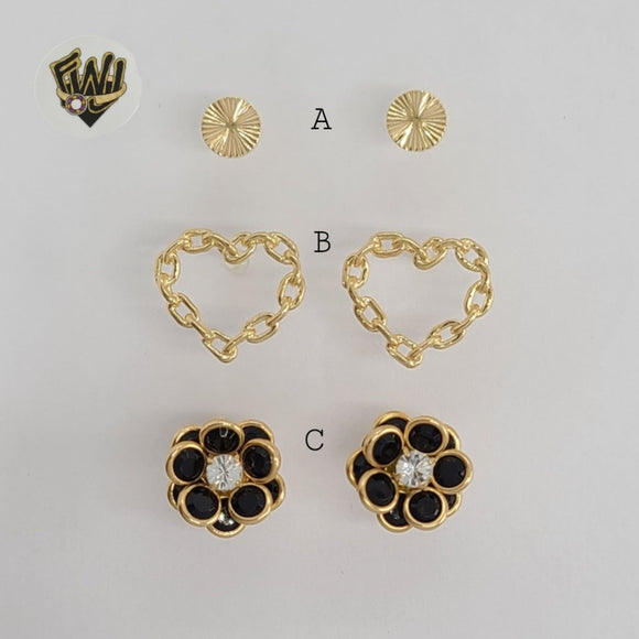(1-1162) Gold Laminate - Stud Earrings - BGF