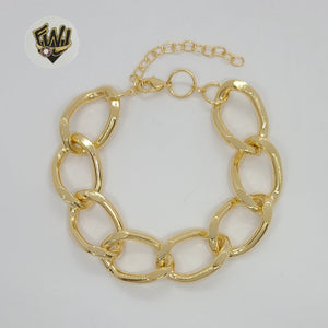 (1-0499) Gold Laminate - 18mm Open Curb Link Bracelet - 7.5" - BGF - Fantasy World Jewelry