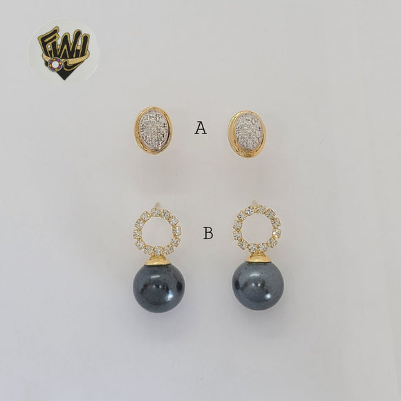 (1-1055) Gold Laminate Earrings - BGF