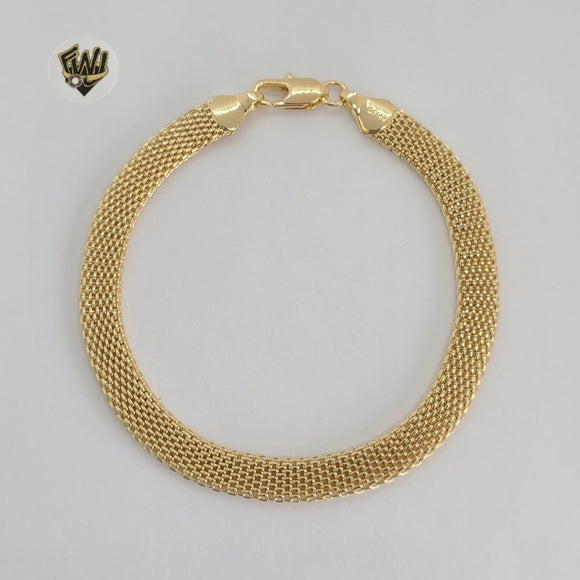 (1-0461) Gold Laminate - 6mm Bismark Link Bracelet - BGF - Fantasy World Jewelry