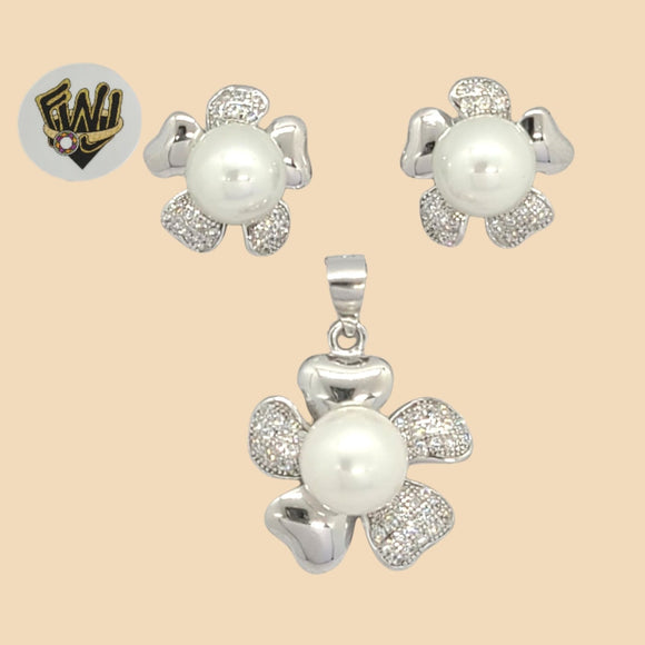 (2-6813) 925 Sterling Silver - Flower Pearl Set. - Fantasy World Jewelry