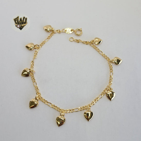 (1-0485) Gold Laminate - 2mm Figaro Link Bracelet w/ Hearts - 7.5