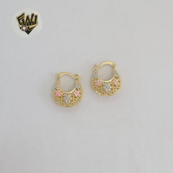 (1-2769-1) Gold Laminate - Three Tone Flower Hoops - BGO