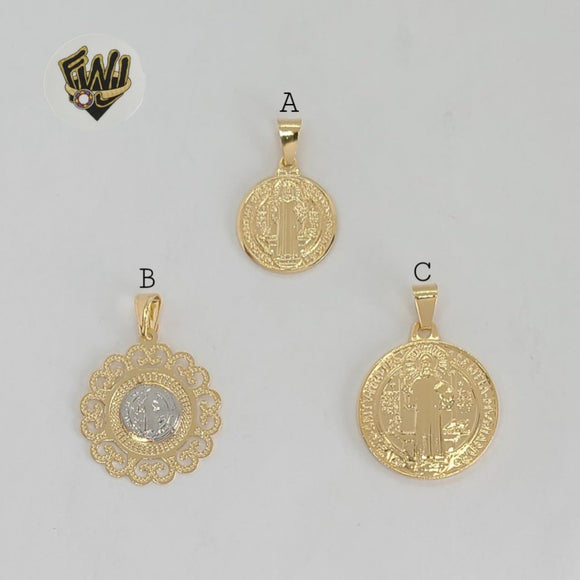 (1-2222-1) Gold Laminate - Saint Benedict Pendants - BGF