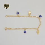 (1-0677) Laminado de oro - Pulsera con dijes de eslabones Figaro de 2,5 mm - 7,5" - BGF