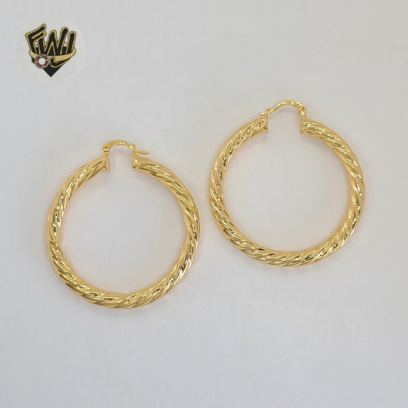 (1-2735) Gold Laminate - Twisted Hoops - BGO