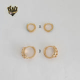 (1-2634-2) Gold Laminate - Small Huggies - BGO