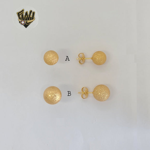 (1-1076-1) Gold Laminate - Carved Stud Earrings - BGO