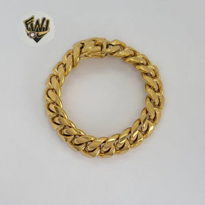 (4-4027) Stainless Steel - 14mm Curb Link Men Bracelet.