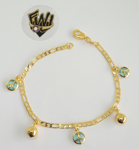 (1-0719) Gold Laminate-3mm Figaro Link Bracelet w/ Charms- 7.5